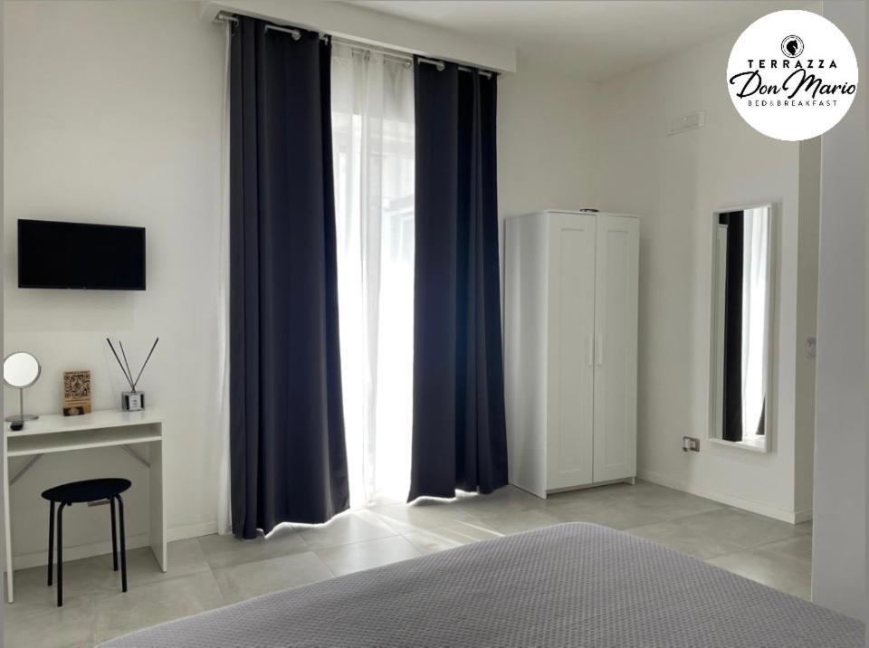 Terrazza Don Mario Bed&Breakfast Pozzuoli Exterior foto